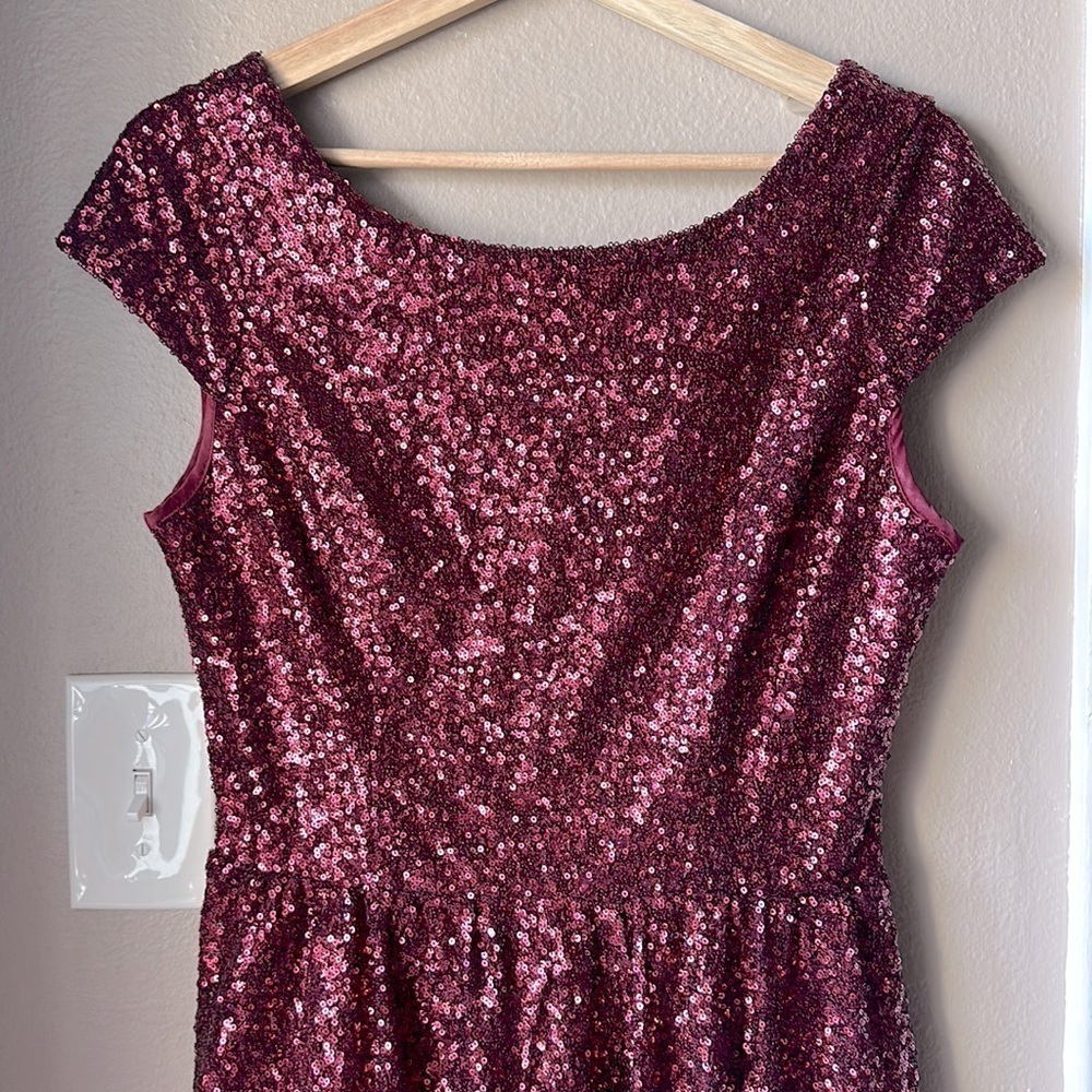 SPEECKLESS Juniors Burgundy Sequin Mini Dress